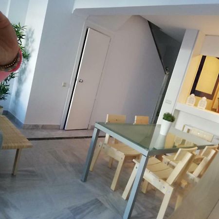 Marbella House Apartamento Duplex ภายนอก รูปภาพ
