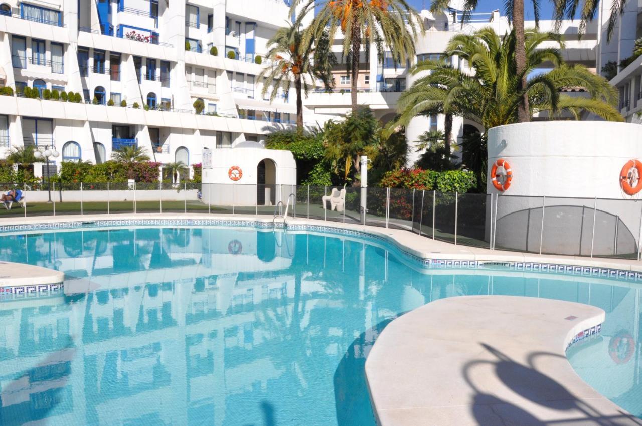 Marbella House Apartamento Duplex ภายนอก รูปภาพ