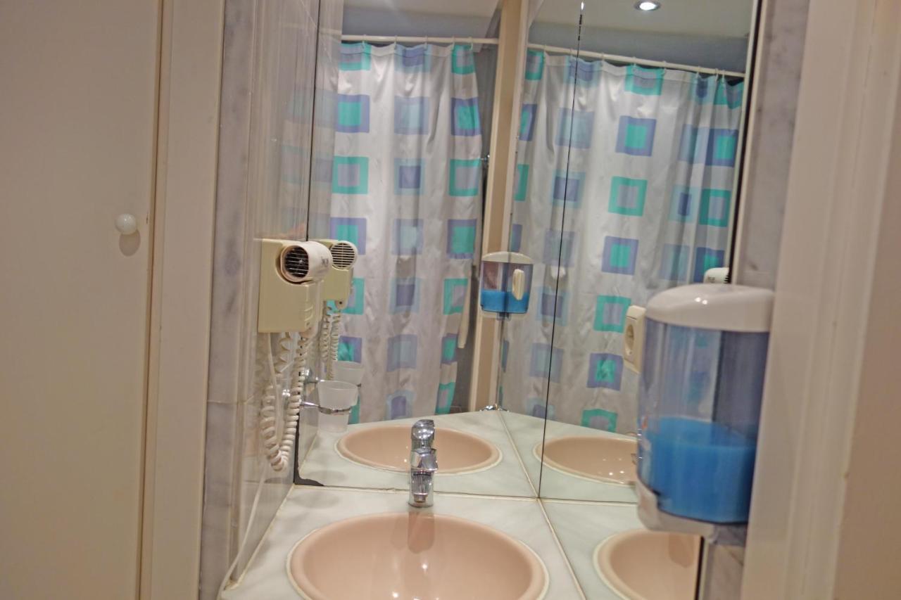 Marbella House Apartamento Duplex ภายนอก รูปภาพ