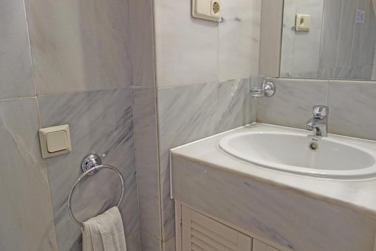 Marbella House Apartamento Duplex ภายนอก รูปภาพ