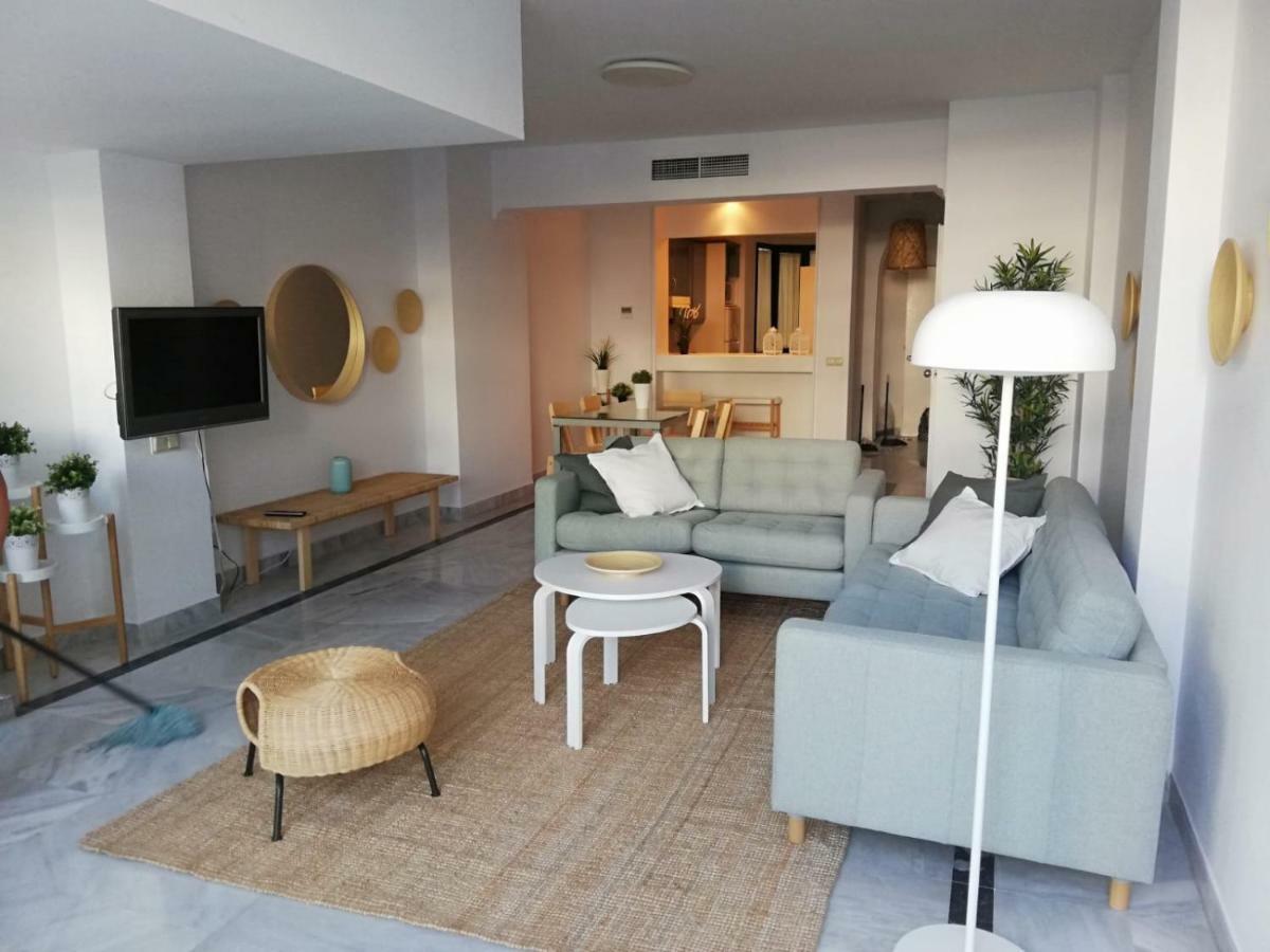 Marbella House Apartamento Duplex ภายนอก รูปภาพ